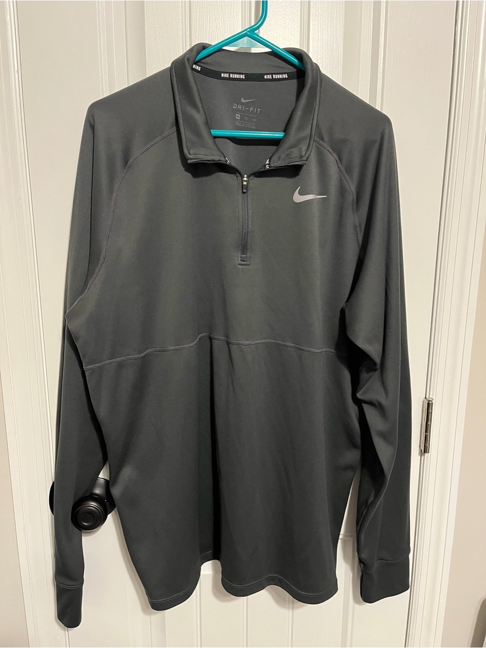 Nike Men’s Dri-FIT Half-Zip Pullover - Charcoal Gray
